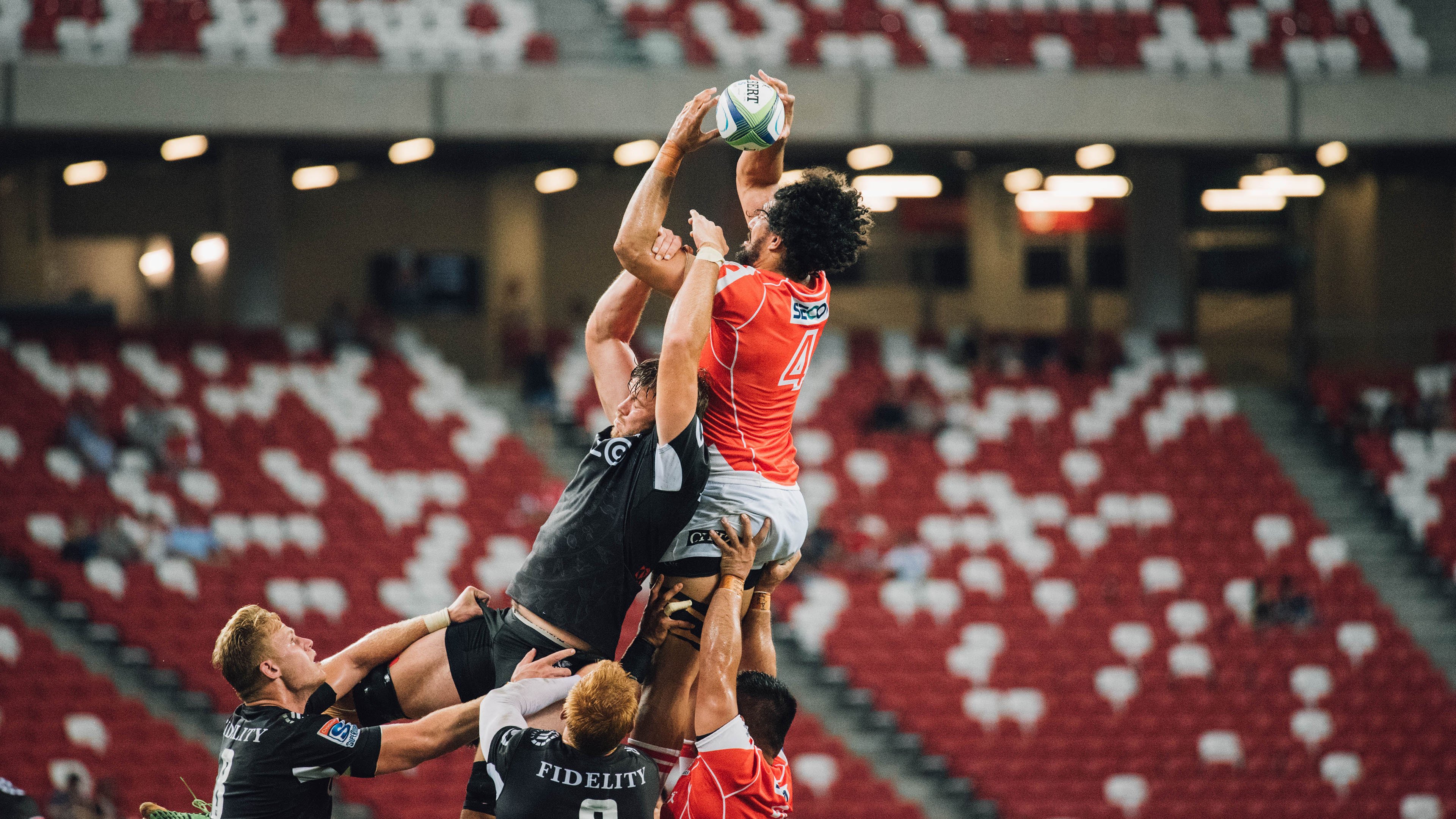 科维托娃回归赛场，突破纪录首场状态亮眼，拜仁观众沸腾！