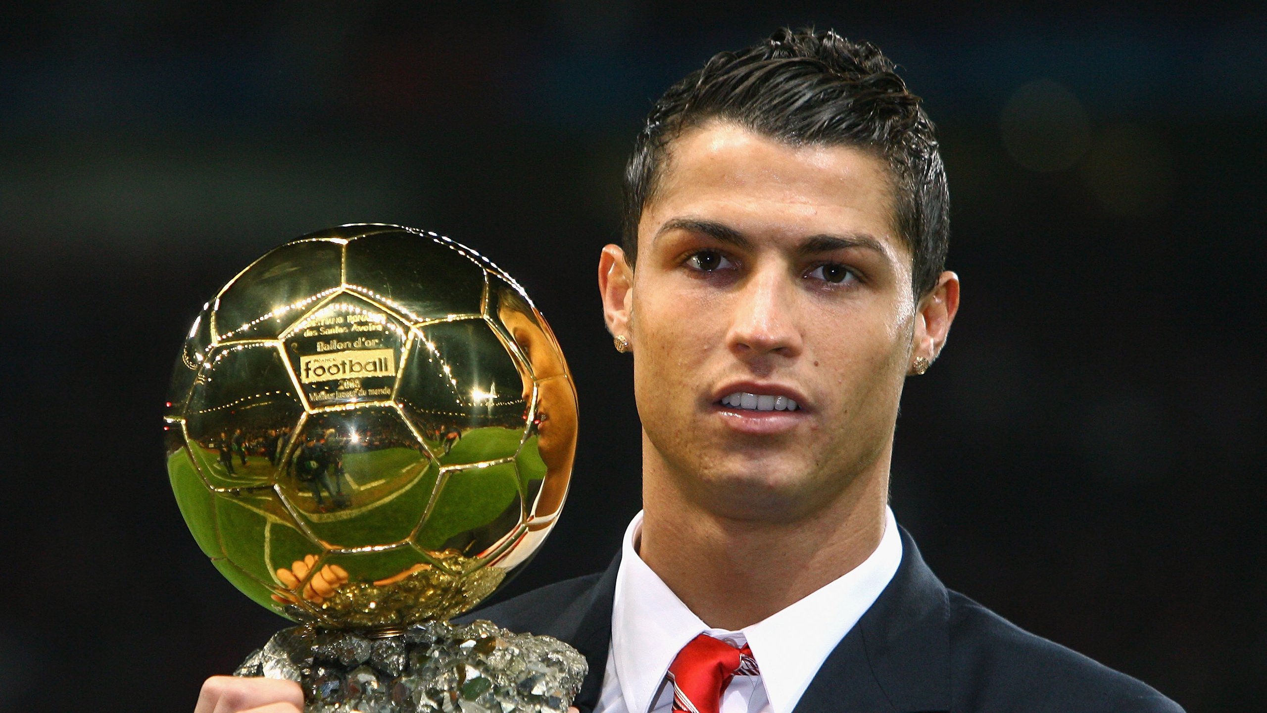 Ning巅峰对决，姆巴佩与40激战巴塞罗那分钟，高光表现胜负难料！