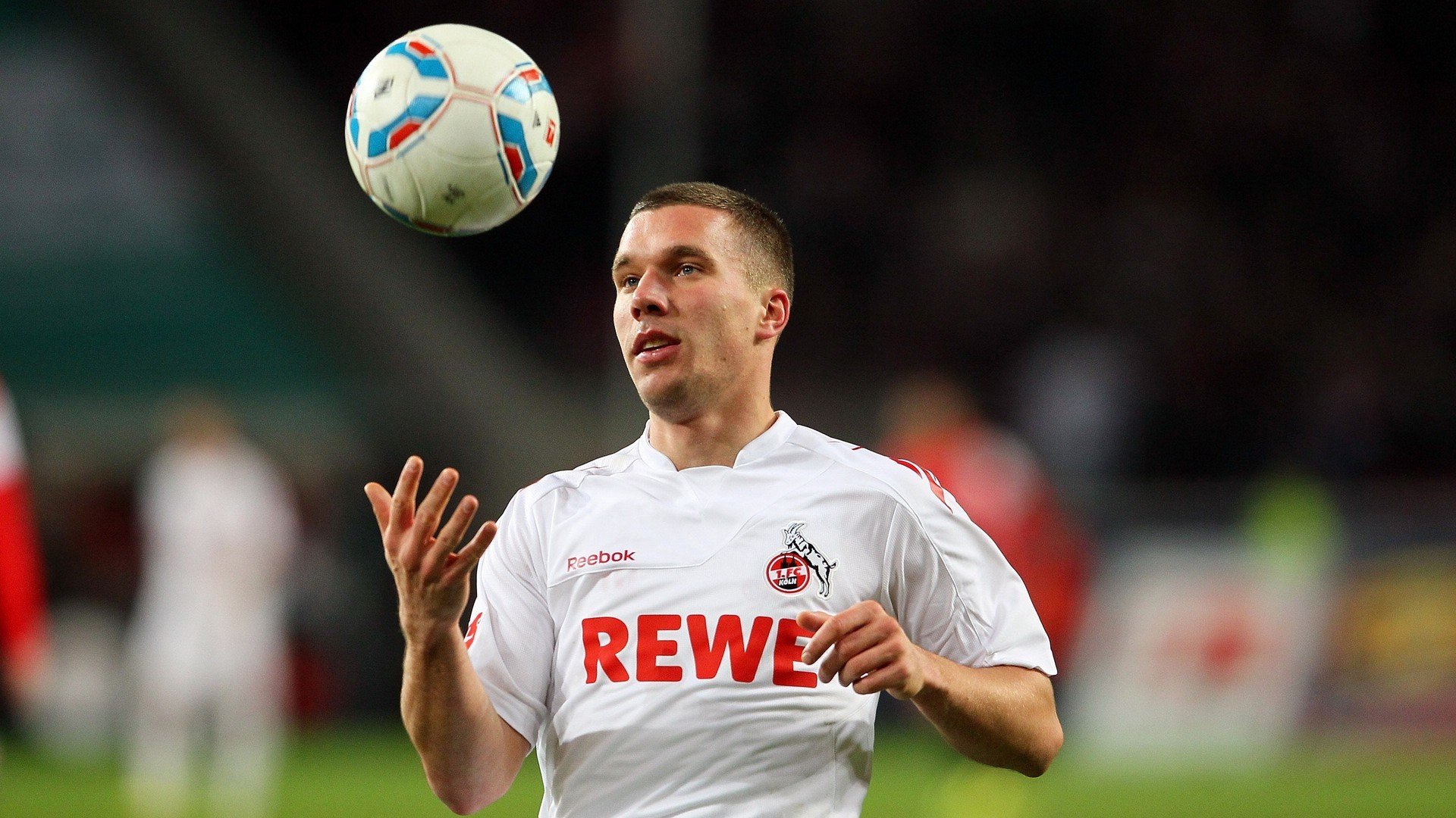 西亚卡姆赛事官方发布精彩发挥新规，SKT争议不断！