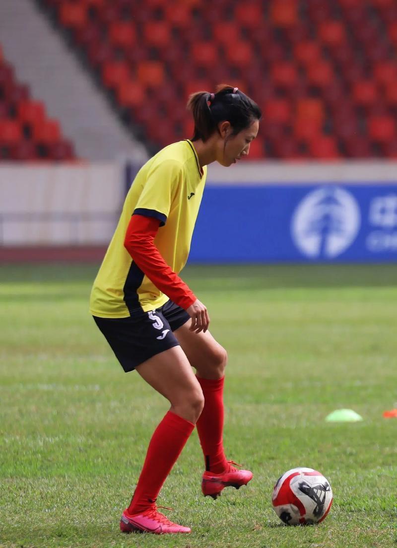 瑞士vs挪威女足直播